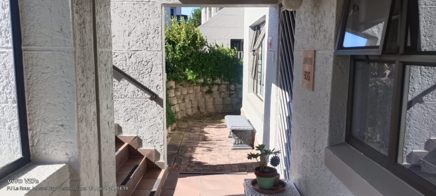 2 Bedroom Property for Sale in Mossel Bay Central Western Cape